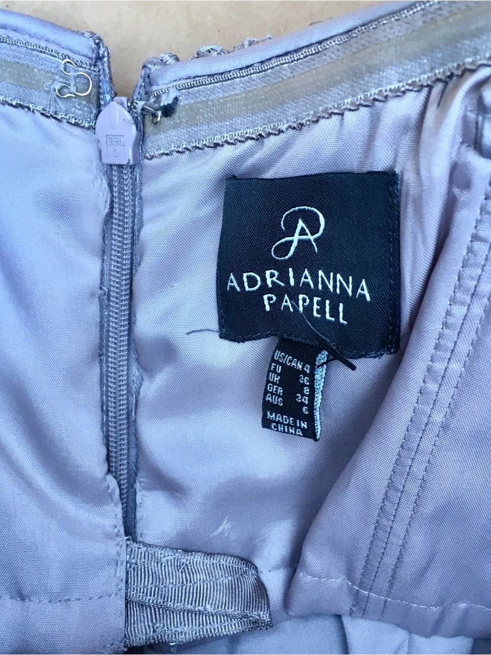 Adrianna Papell โ Guipure Lace Strapless Cocktail Dress in Silver Grey Size 4 - Picture 11 of 13